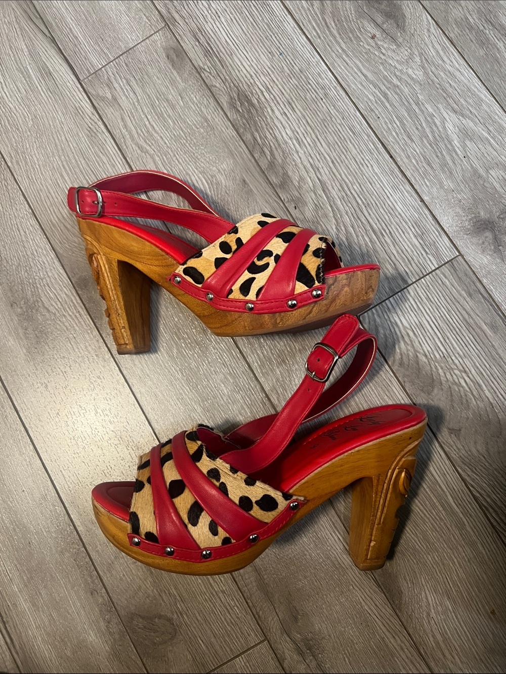 Lucky Lou Rockin Tiki - Size 9 - Picture 2 of 5